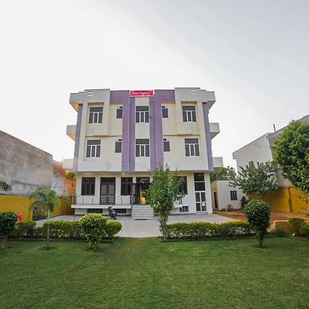 Hotel Tiger Regency Resort ซาวาย มาโดปูร์ ภายนอก รูปภาพ