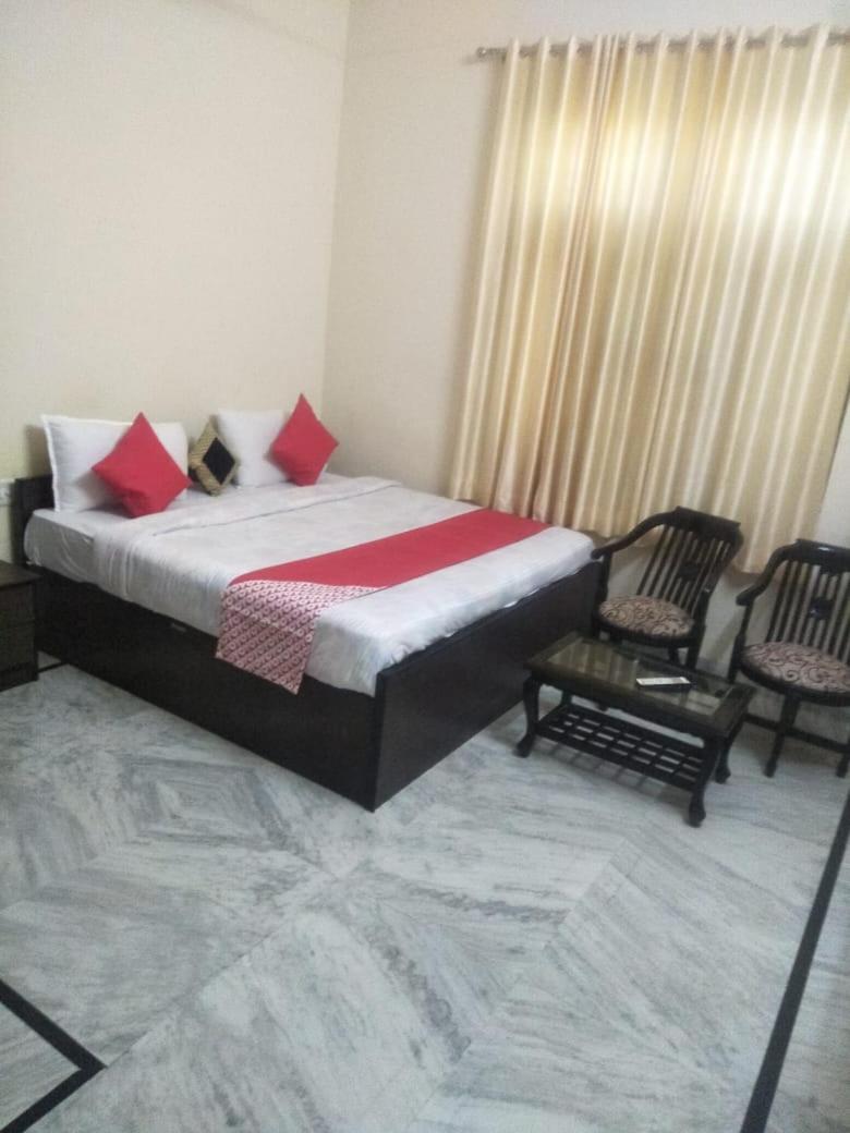 Hotel Tiger Regency Resort ซาวาย มาโดปูร์ ภายนอก รูปภาพ
